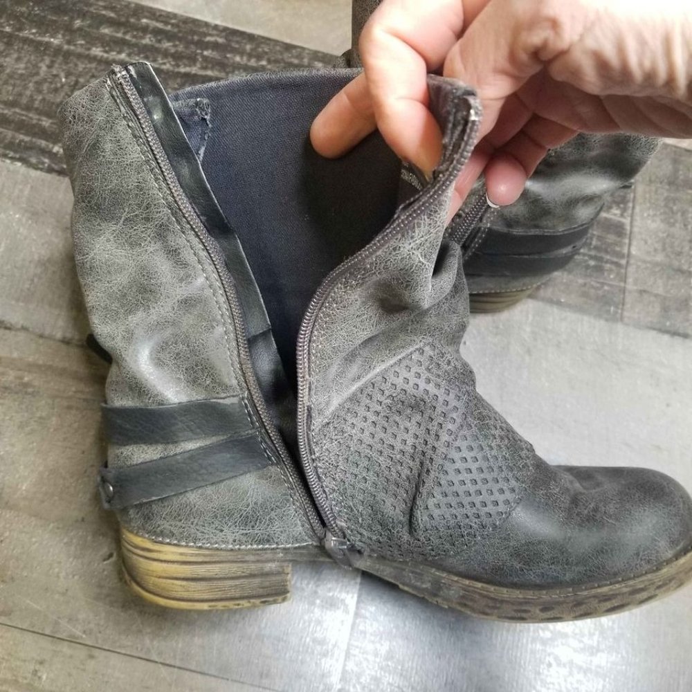 Maurices booties